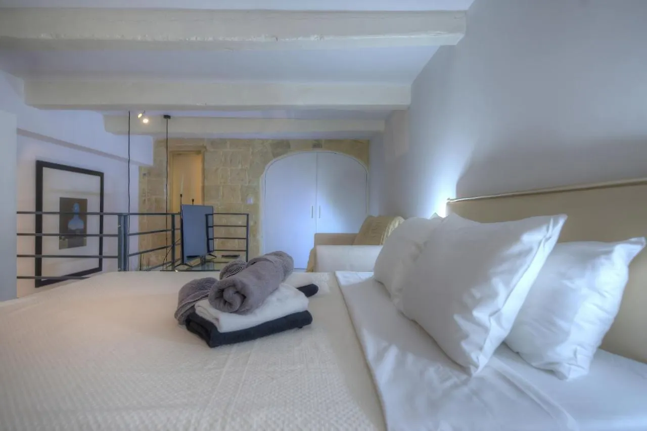 Cute And Modern Duplex Apartment In Ideal Location Rcas1-1 La Valette