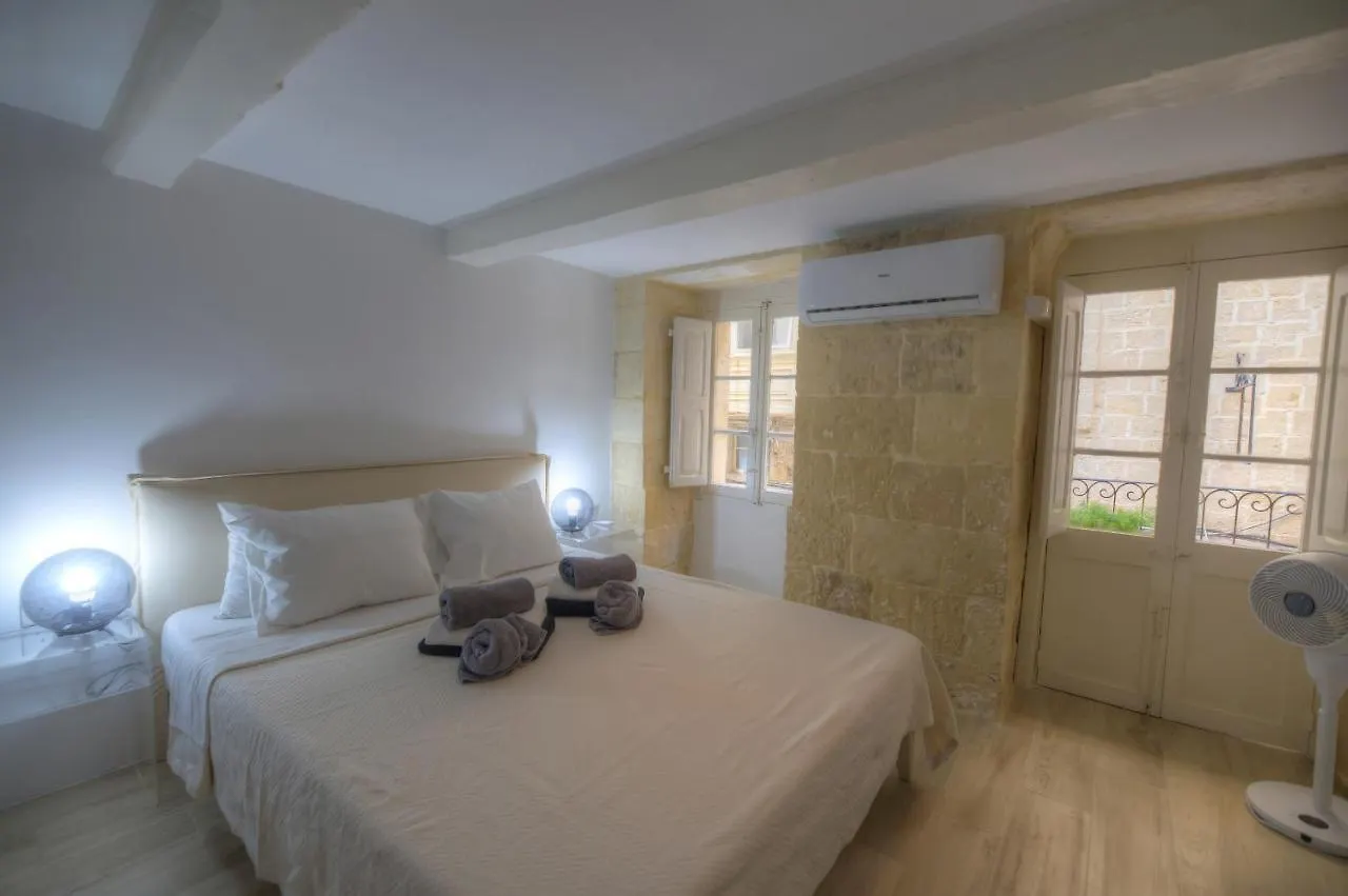 Cute And Modern Duplex Apartment In Ideal Location Rcas1-1 La Valette 0*,  Malte